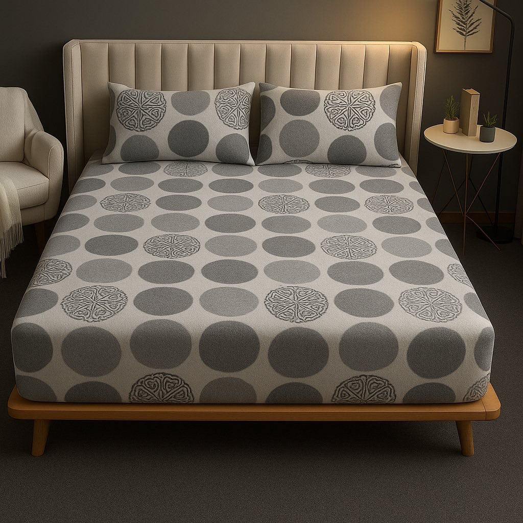 Çarçaf plishi me llastik dhe dy këllëf jastëku